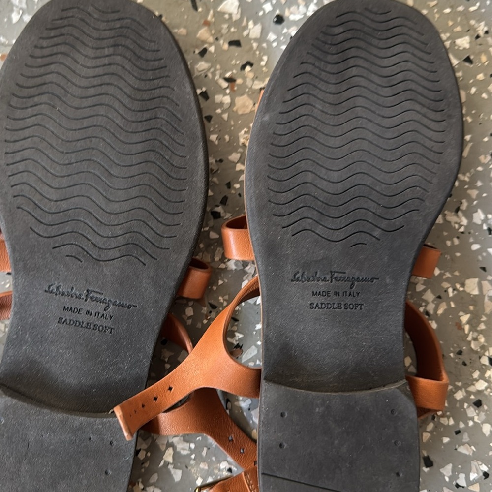 Sandals - Picture 6 of 6